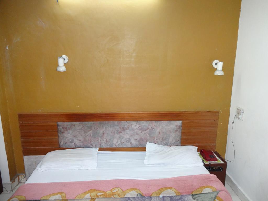Hotel Elegant International Neu-Delhi Exterior foto